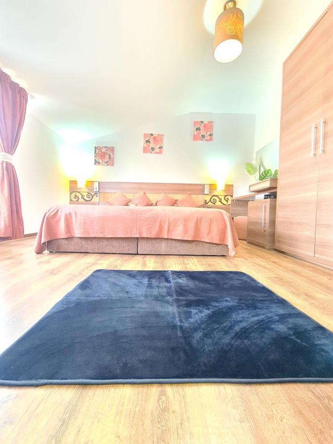 Bed and Breakfast Garsoniera privata Bukareszt Zewnętrze zdjęcie