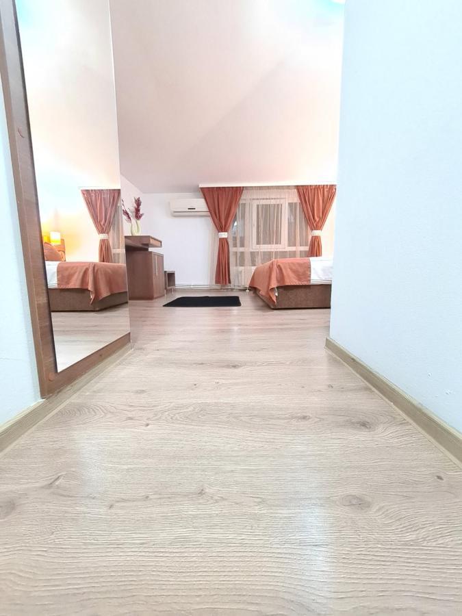 Bed and Breakfast Garsoniera privata Bukareszt Zewnętrze zdjęcie